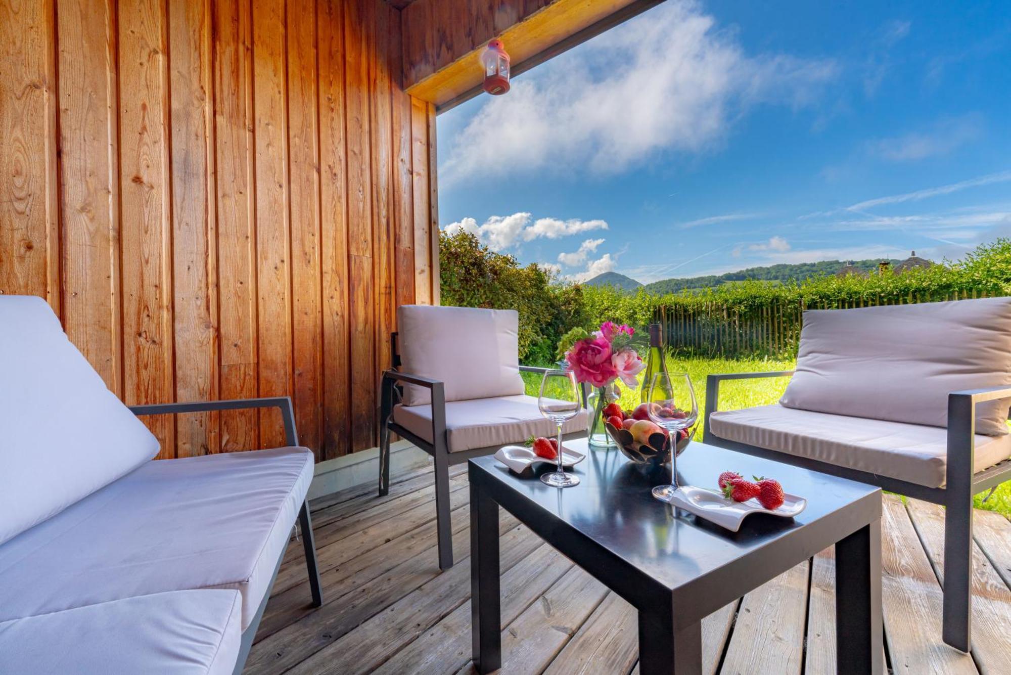 Vue Sur Les Montagnes-Wifi-Terrasse Apartamento Saint-Jean-d'Arvey Exterior foto